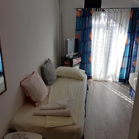 Villa-colonial 3* 艾福雷诺德