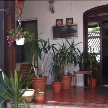 Villa-colonial 3* 艾福雷诺德